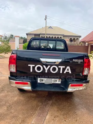 Toyota Hilux Revo Double Cab Deisel 2.8 AWD 2019 Black