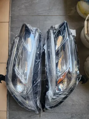 Honda CR-V 2015/2016 Headlight Led Type Available