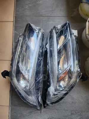 Honda CR-V 2015/2016 Headlight Led Type Available
