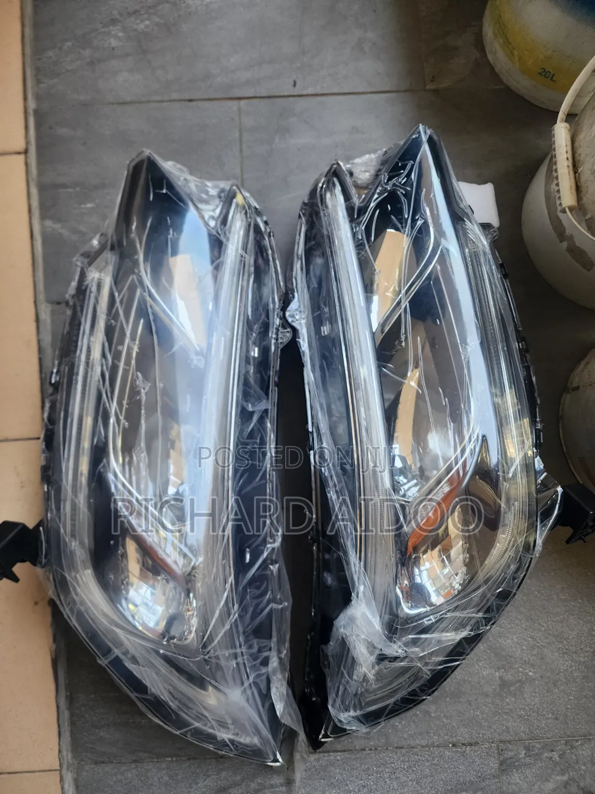 Honda CR-V 2015/2016 Headlight Led Type Available