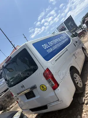 Nissan NV200 2014 White