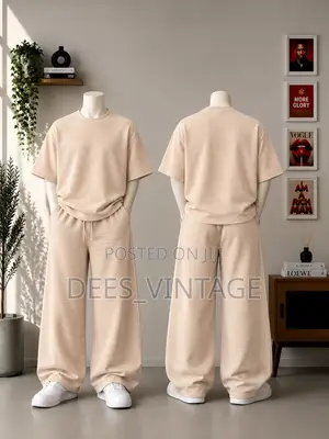 Two Piece Set