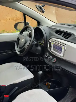 Toyota Vitz 2012 Gray