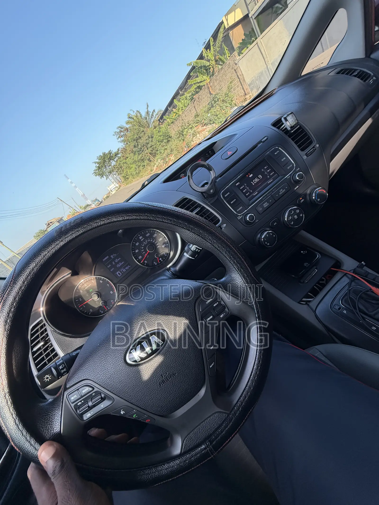 Kia Forte LX Sedan 2016 Red