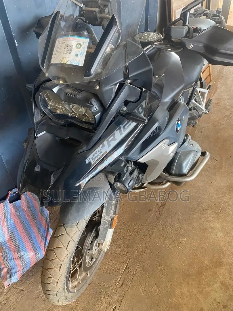 BMW R1250GS 2021 Black