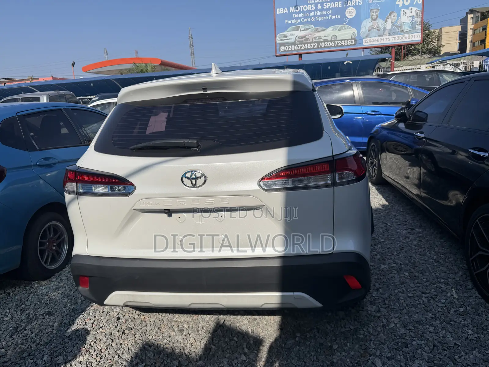 Toyota Corolla Cross XLE 4WD 2024 White
