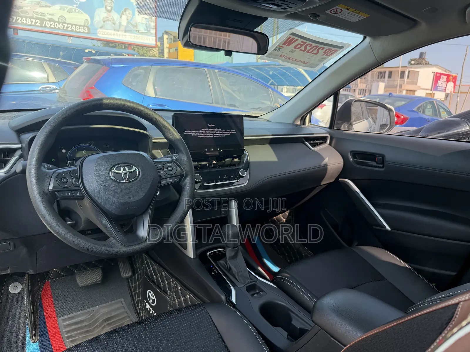 Toyota Corolla Cross XLE 4WD 2024 White