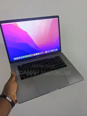 Laptop Apple MacBook Pro 2016 16GB Intel Core i7 SSD 256GB
