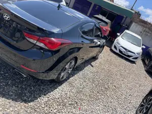Hyundai Elantra 2015 Black