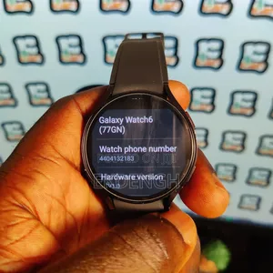 Samsung Galaxy Watch 6 LTE 44mm Black + Case and Screen Protector