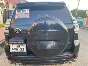 Toyota Land Cruiser Prado 2.7 i 2013 Gray
