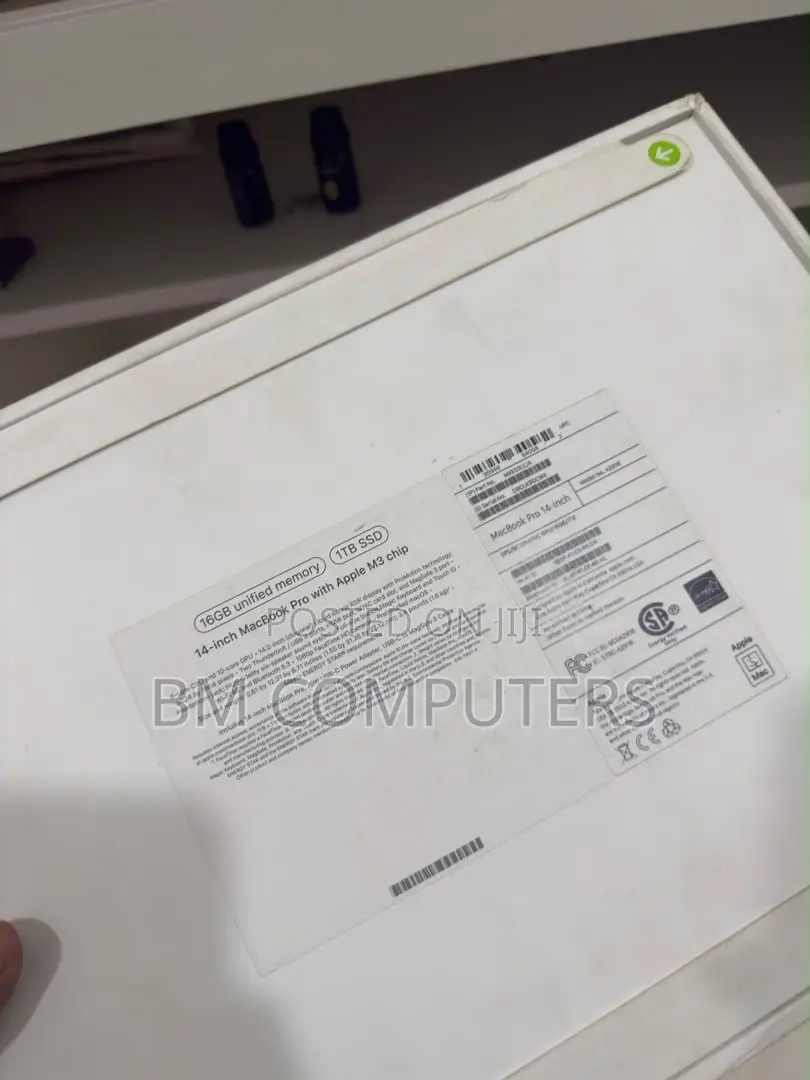 Laptop Apple MacBook Pro 16GB Apple M3 SSD 1T