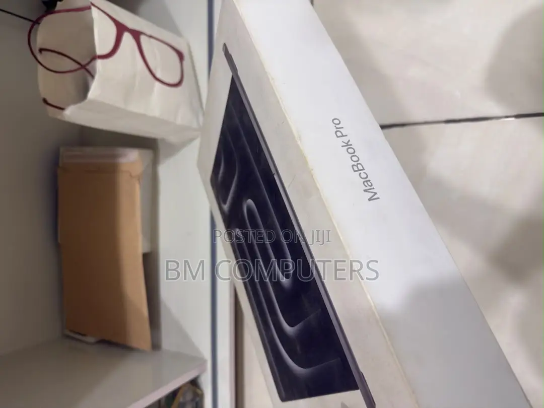 Laptop Apple MacBook Pro 16GB Apple M3 SSD 1T