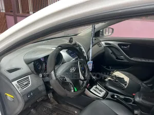 Hyundai Avante 2014 White