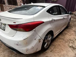 Hyundai Avante 2014 White