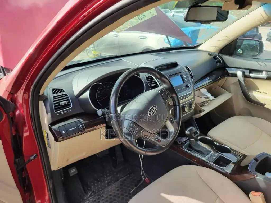 Kia Sorento LX 4dr SUV AWD (2.4L 4cyl 6A) 2015 Red