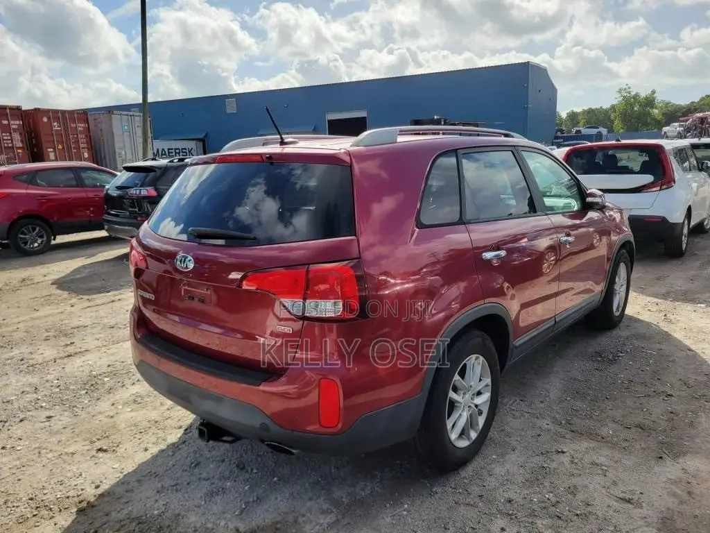 Kia Sorento LX 4dr SUV AWD (2.4L 4cyl 6A) 2015 Red