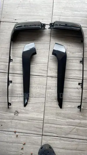 Mitsubishi L200 2020-2023 Bumper Moulding All Black