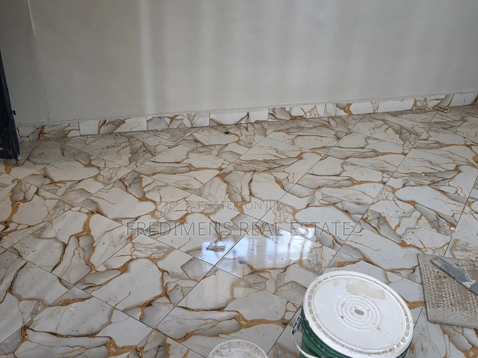 Mini Flat in Fredimens Real, Afigya-Kwabre for rent