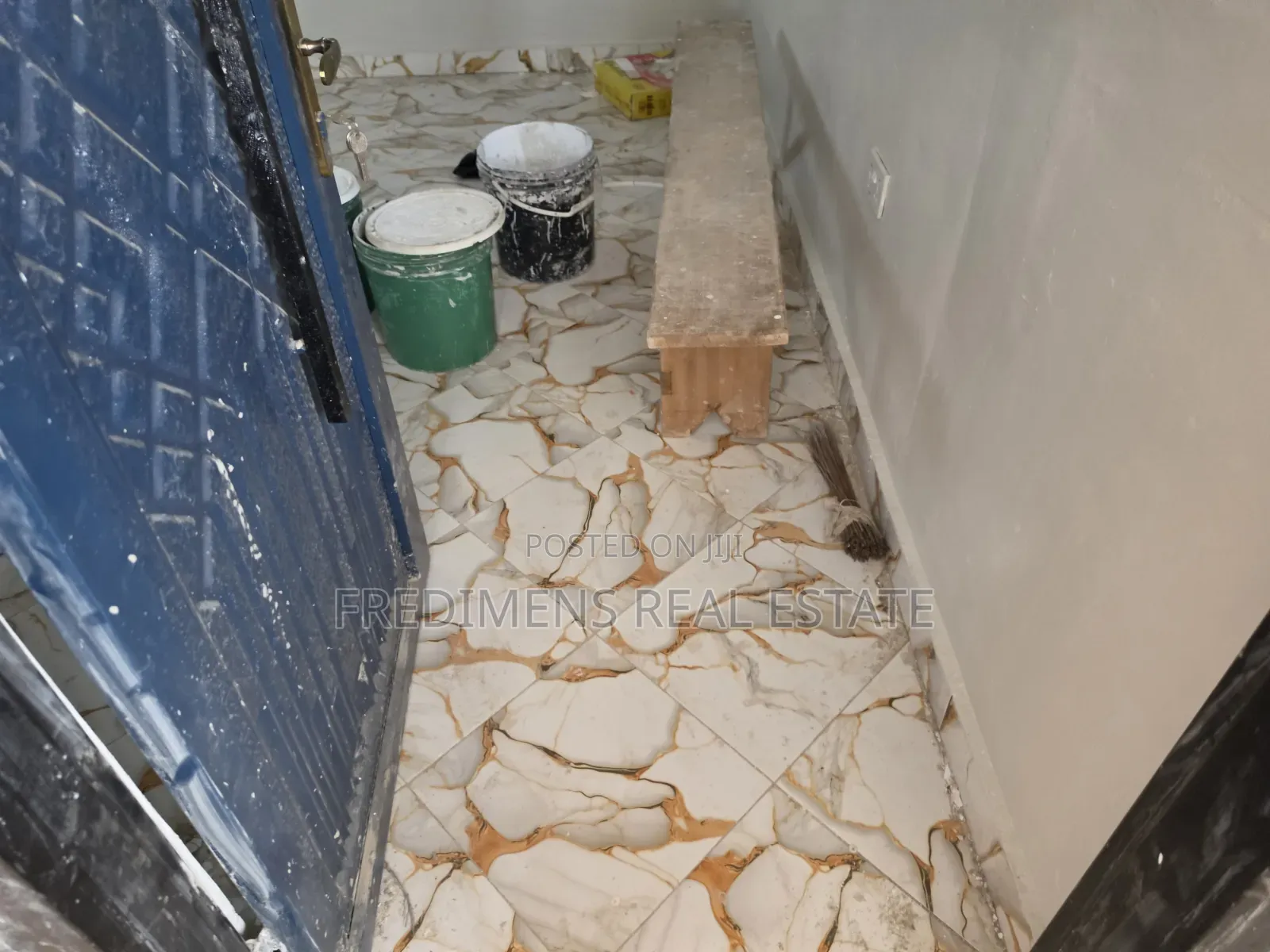 Mini Flat in Fredimens Real, Afigya-Kwabre for rent