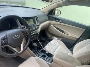 Hyundai Tucson 2016 Burgundy