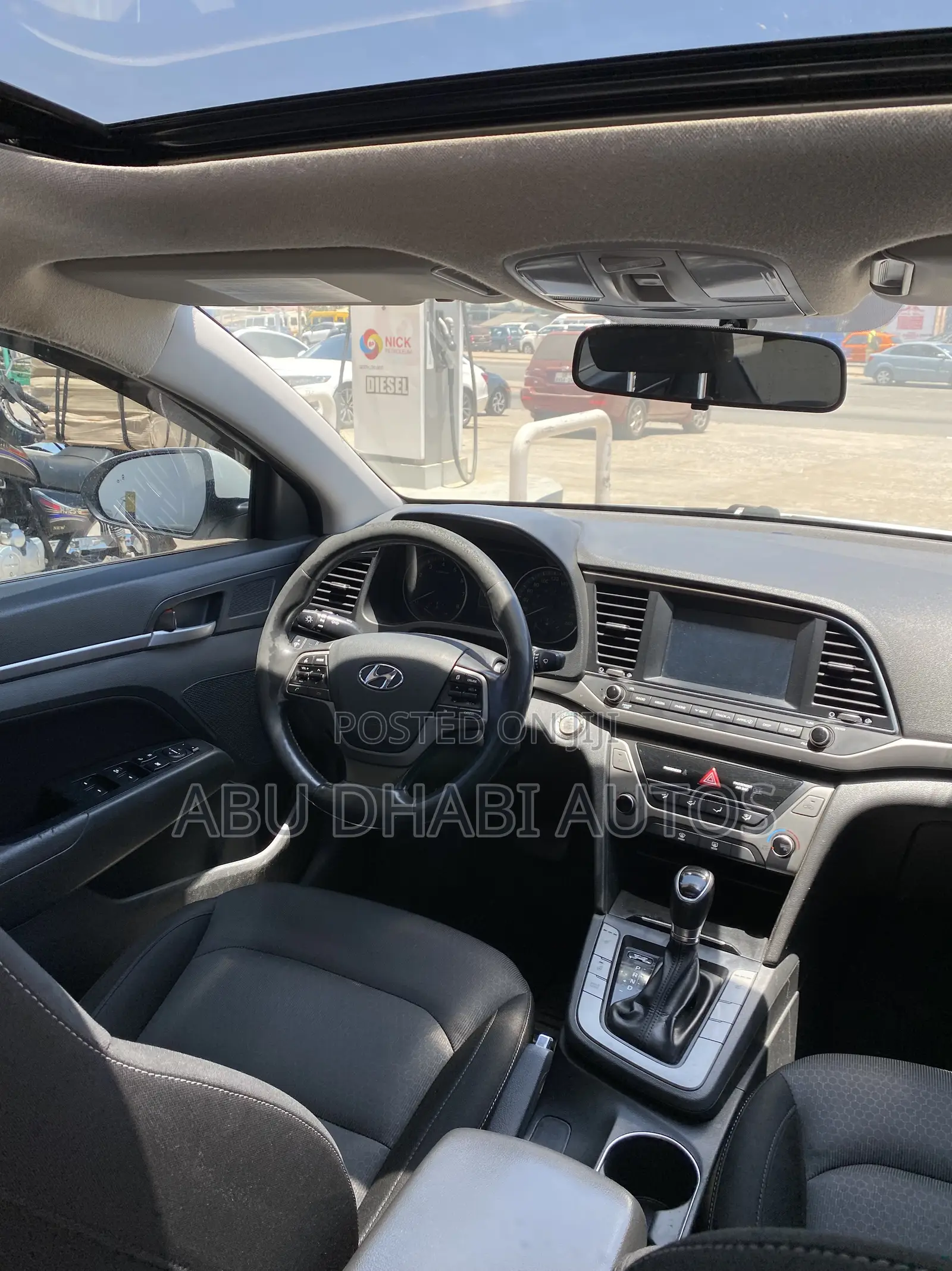 Hyundai Elantra SE 2018 White