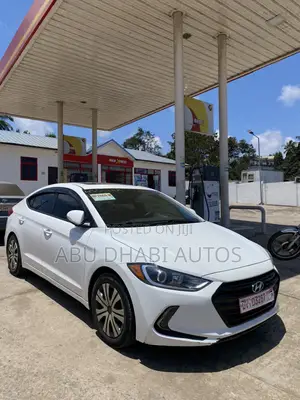 Hyundai Elantra SE 2018 White