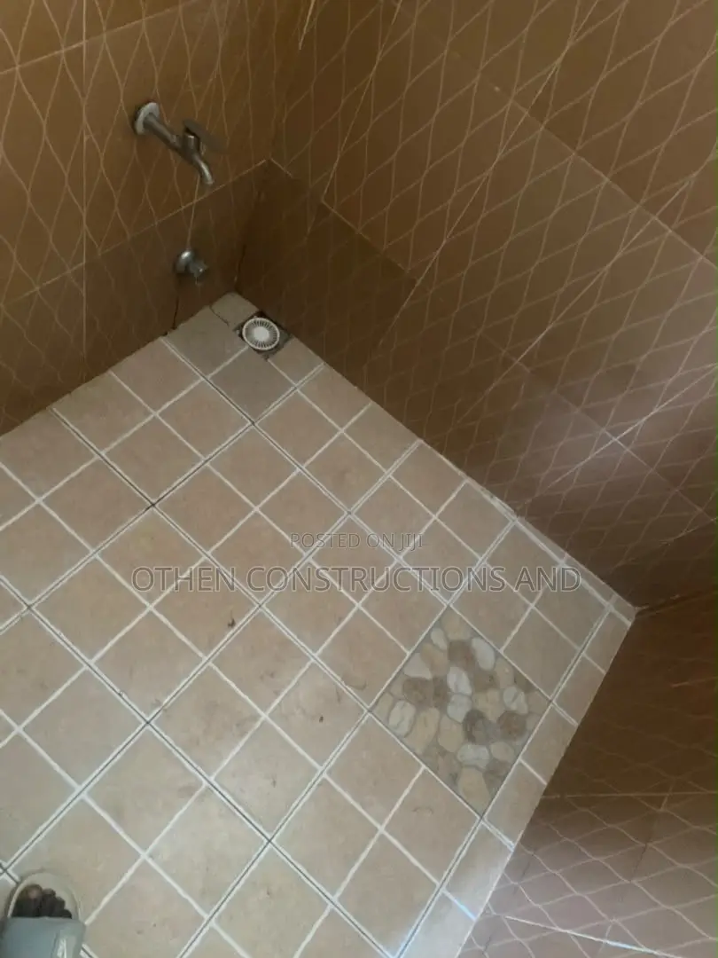 1bdrm Apartment in Othen Property Care, Tesano for rent