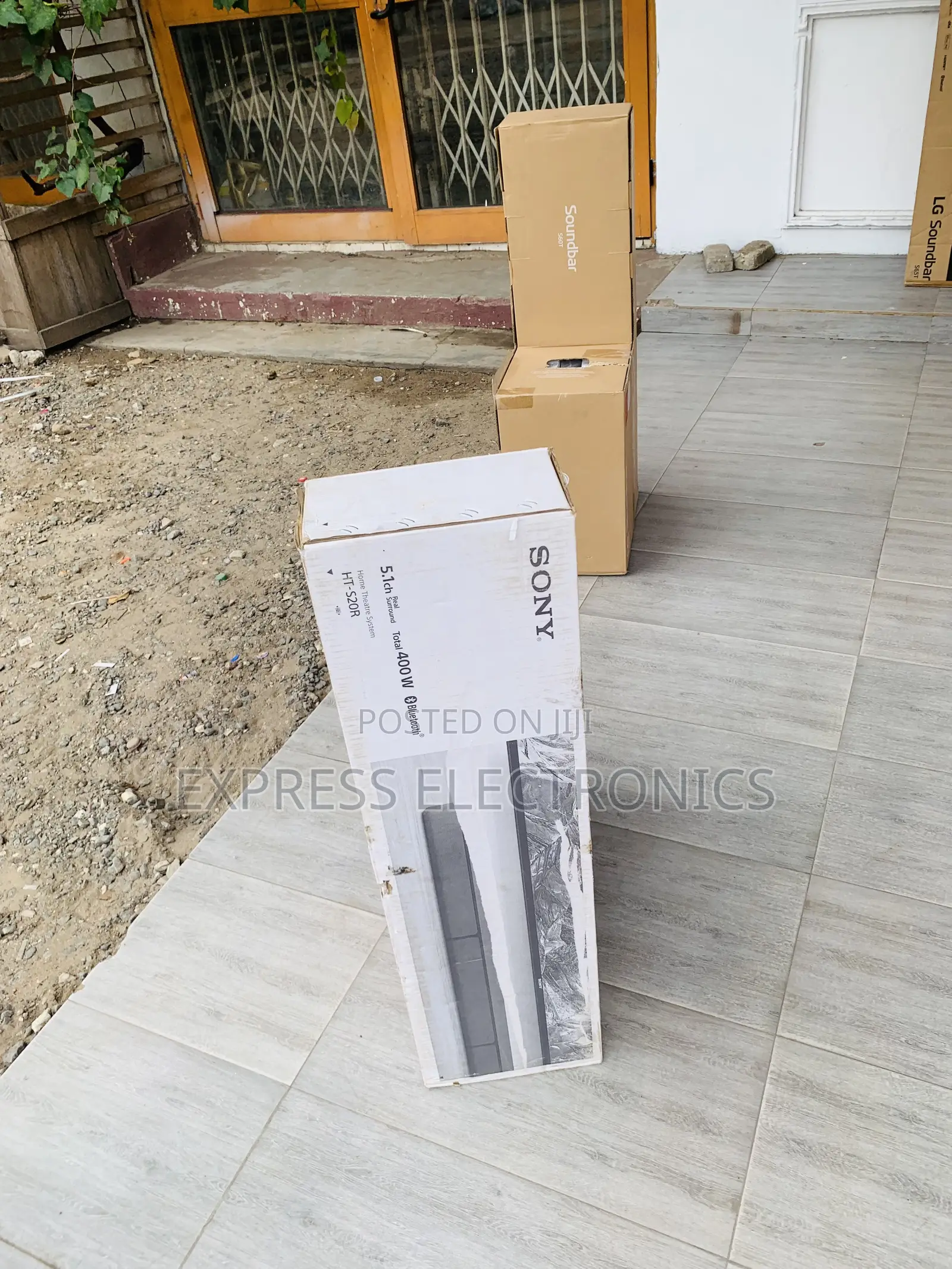 Sony HT-S20R Is a 400W 5.1-Channel Home Cinema Soundbar System