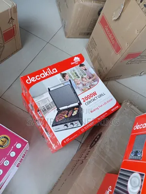 Grill Like a Pro, Clean in a Flash: Decakila KEEC079M