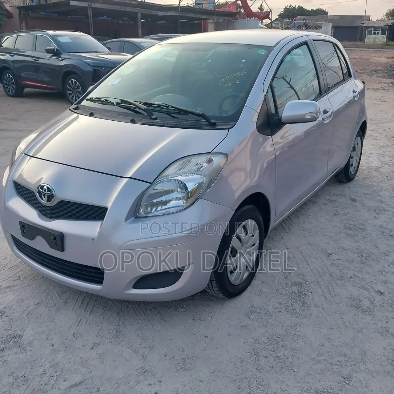 Toyota Vitz 2009 Purple