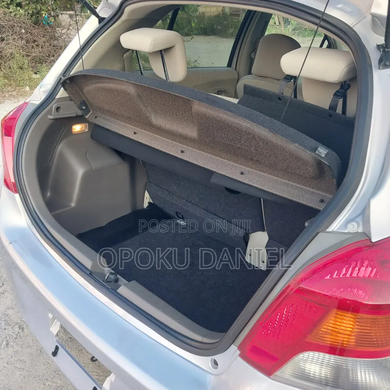 Toyota Vitz 2009 Purple