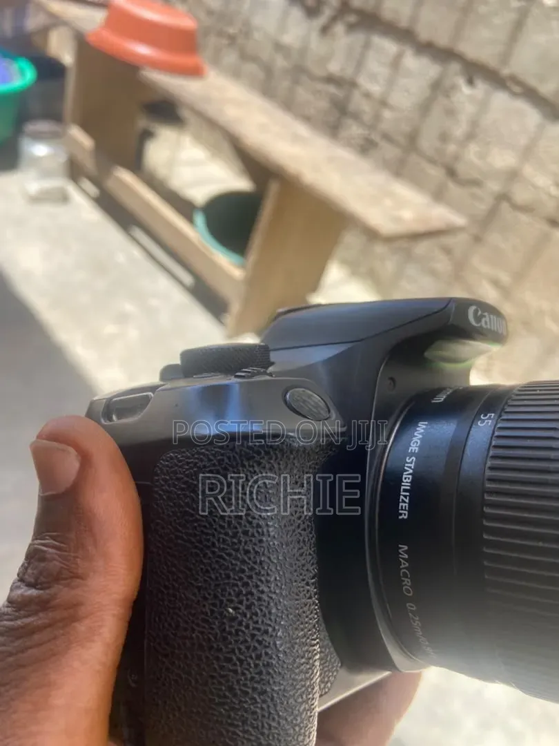 Canon Rebel T6