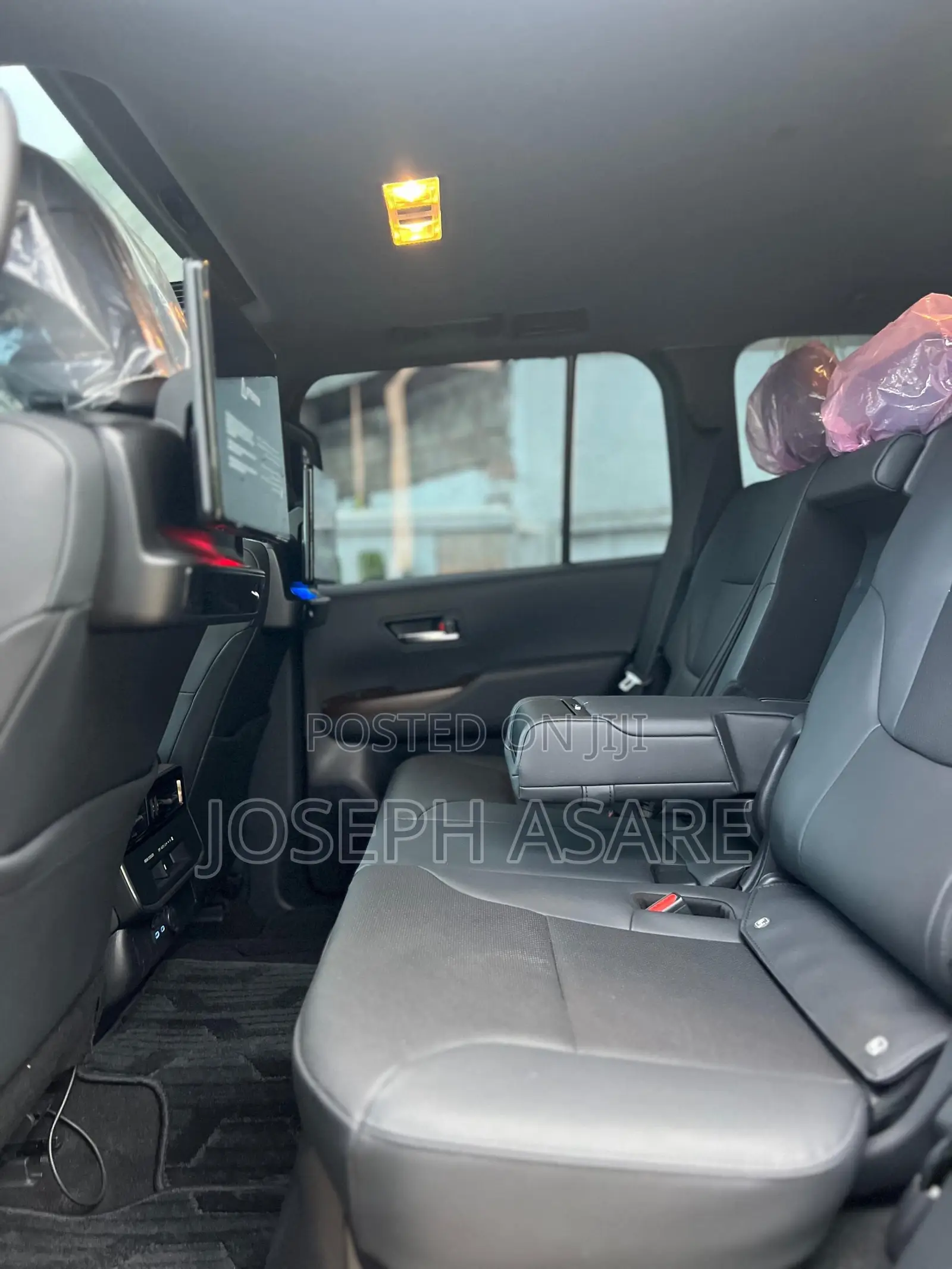 Toyota Land Cruiser 2024 Black