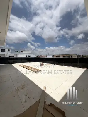 9bdrm House in Adjiriganor for sale