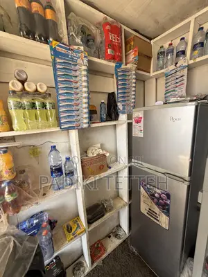 Movable Container With Wooded Floors and Shelves for Sale