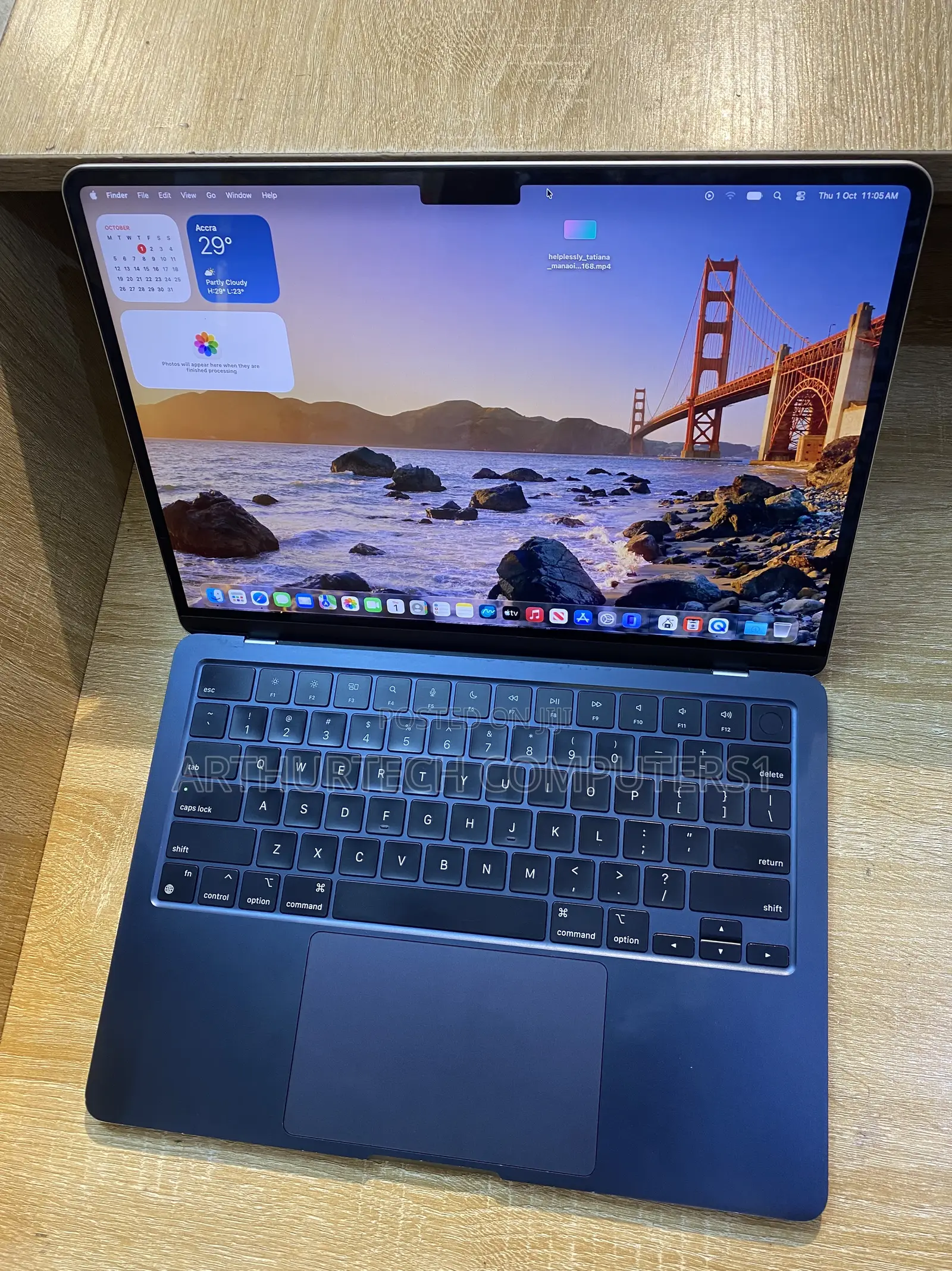 Laptop Apple MacBook Air 2022 M2 8GB Apple M2 SSD 256GB