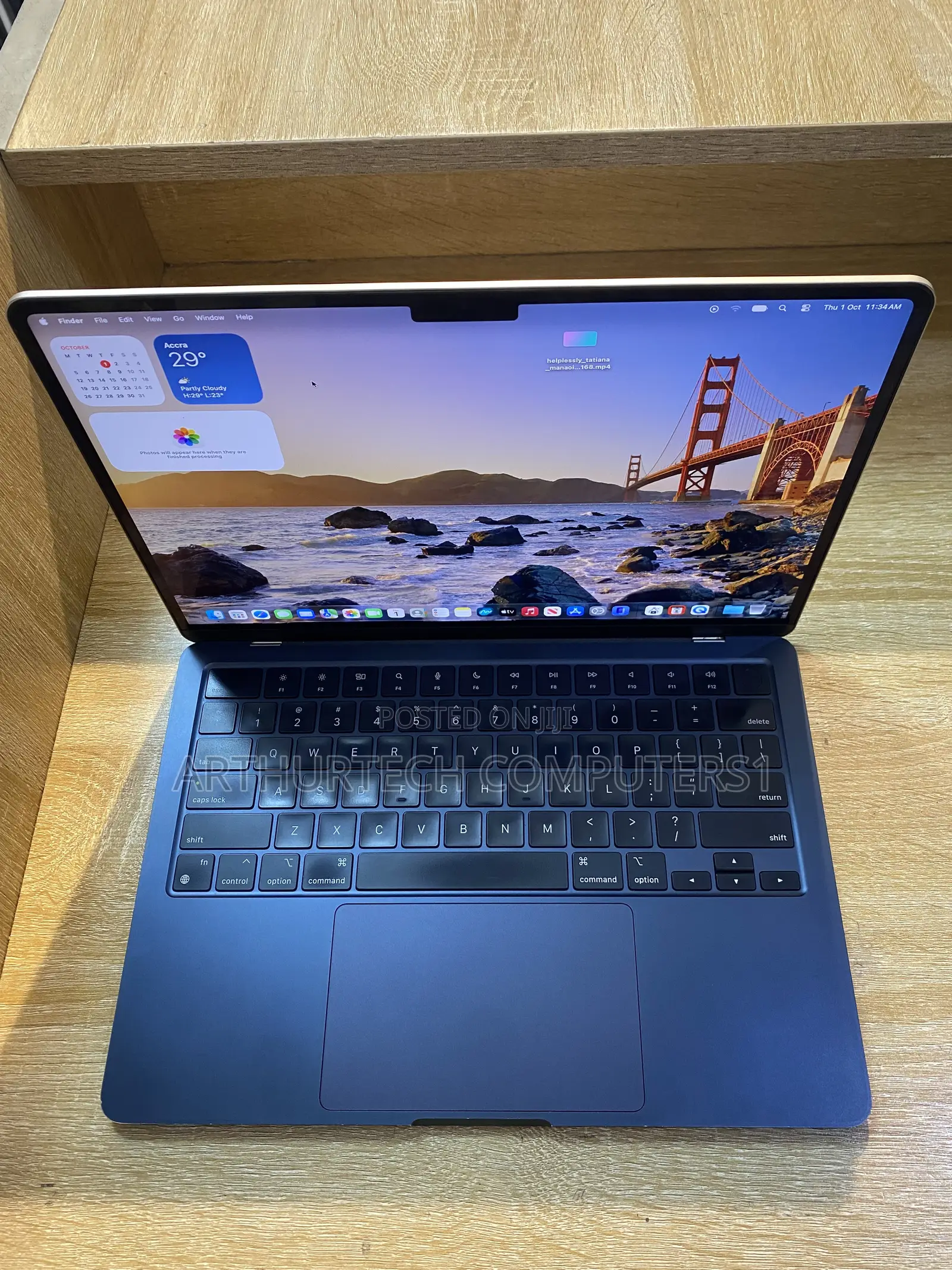 Laptop Apple MacBook Air 2022 M2 8GB Apple M2 SSD 256GB