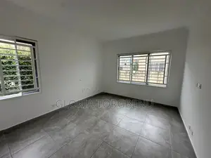 3bdrm House in East Legon for rent