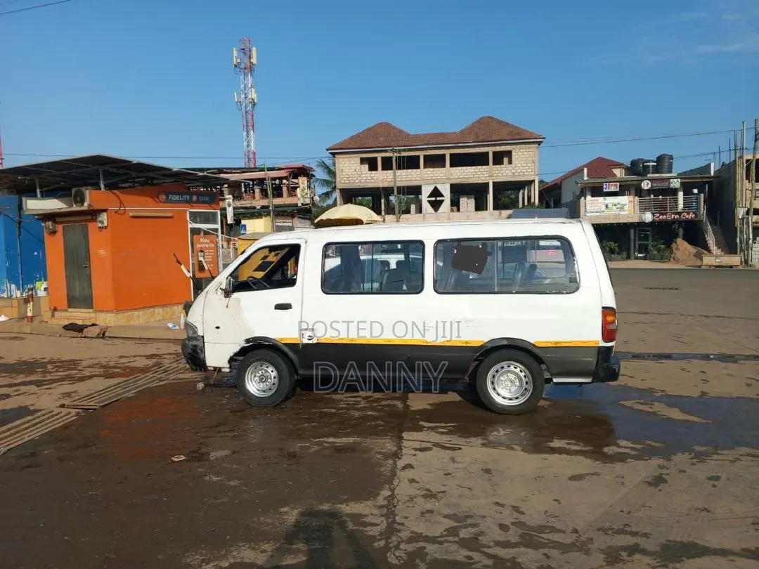 Kia Pregio 2005 White