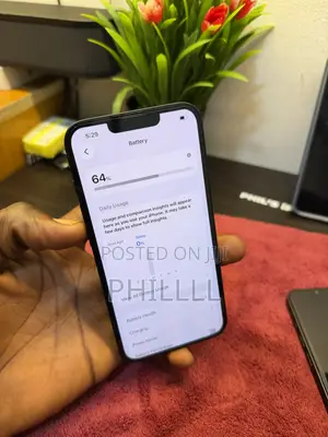 Apple iPhone 16e 128 GB Black