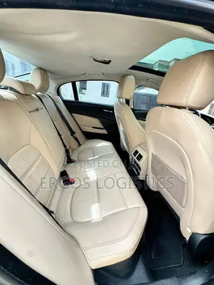 Jaguar XE 2017 Black