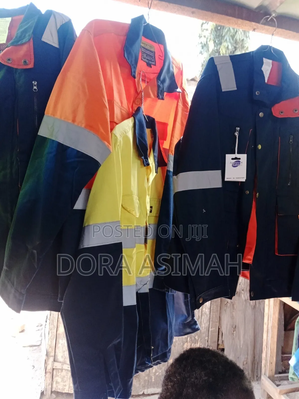 Working Gears and Safety Boot and Reflector