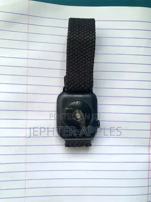 Apple Series Watch SE
