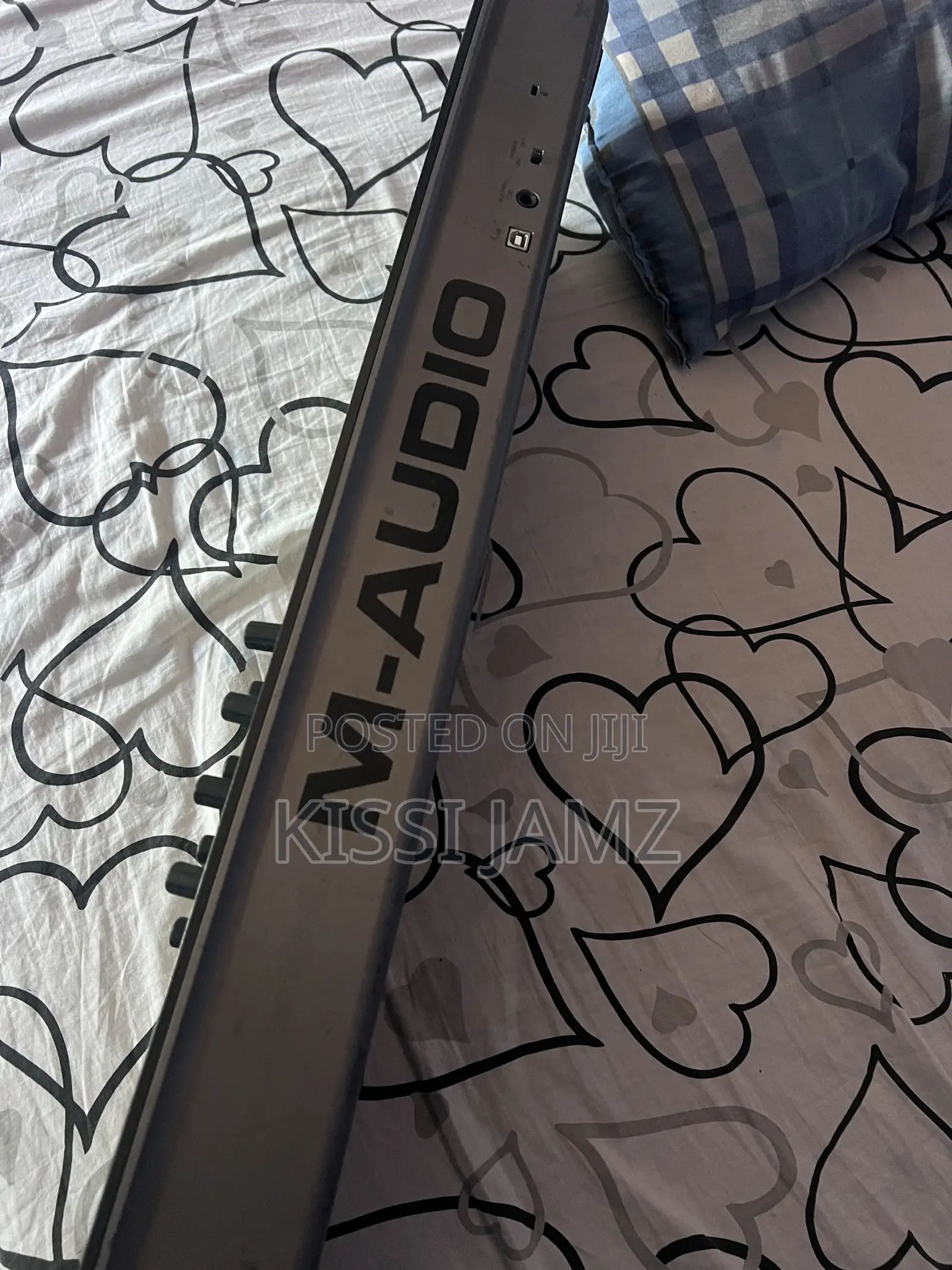 M - Audio Oxygen 49 Midi Keyboard