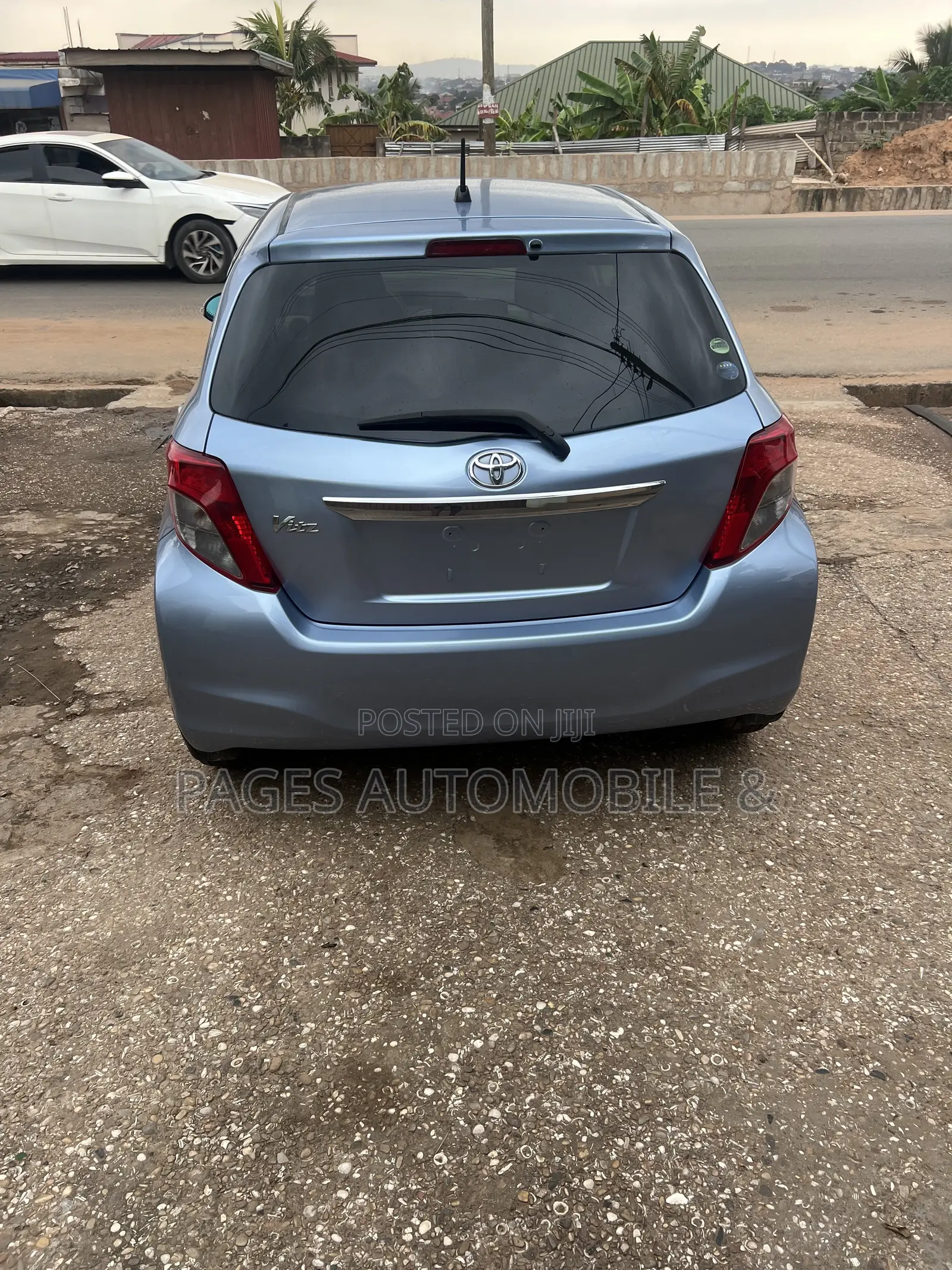 Toyota Vitz 1.5 FWD 3dr 2013 Blue