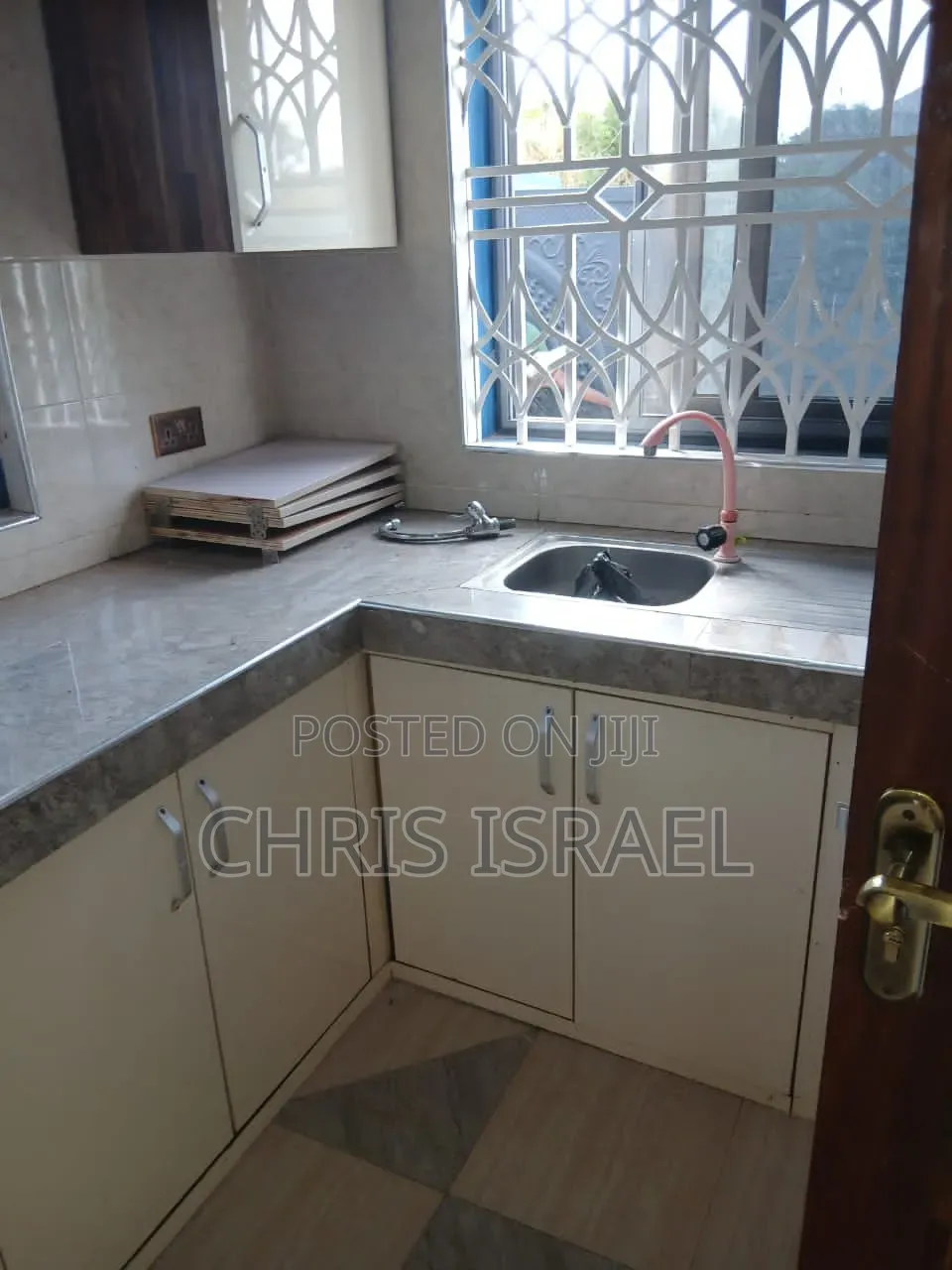 1bdrm Bedsitter in Malejor School for rent