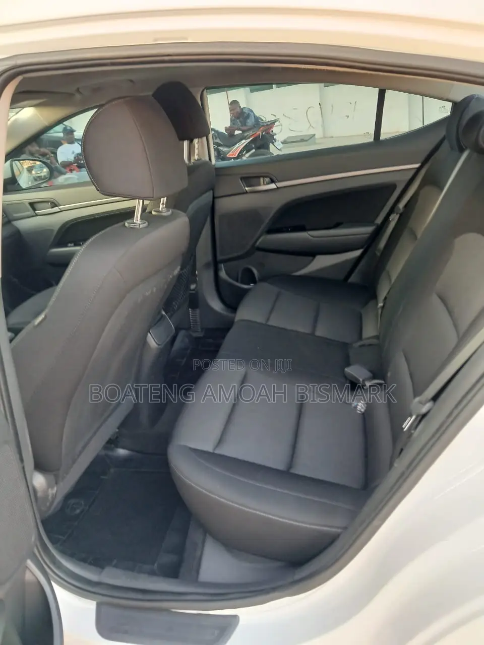Hyundai Elantra 2018 White