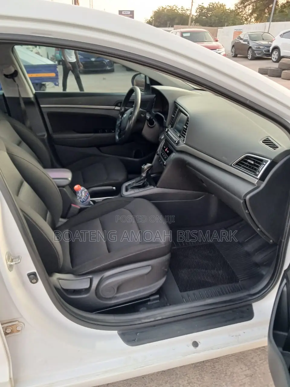 Hyundai Elantra 2018 White