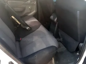 Mitsubishi L200 2015 White
